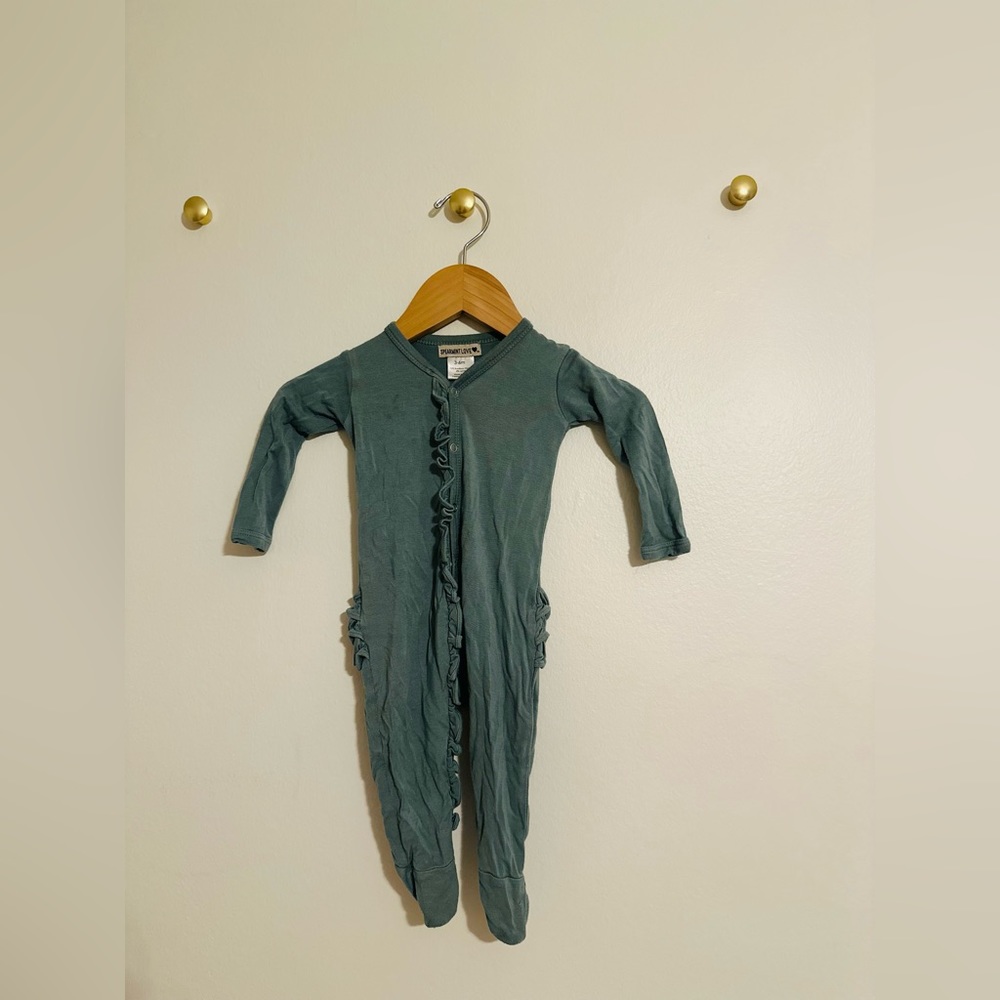 Spear Mint Bamboo Ruffle Snap Ruffle Bum Onsie